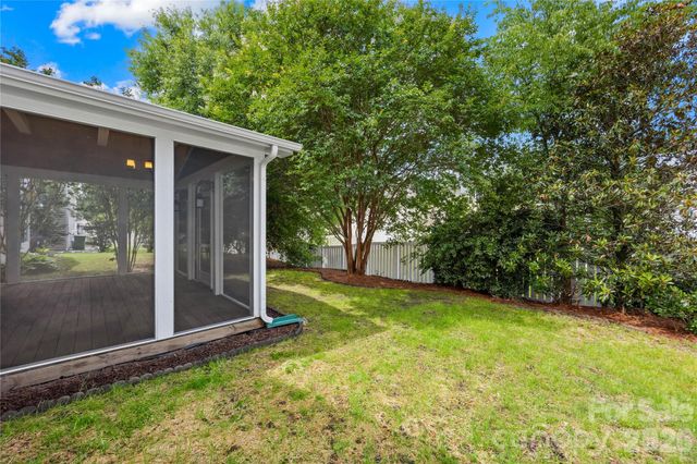 6428 Manitoba Lane, Charlotte, NC 28277