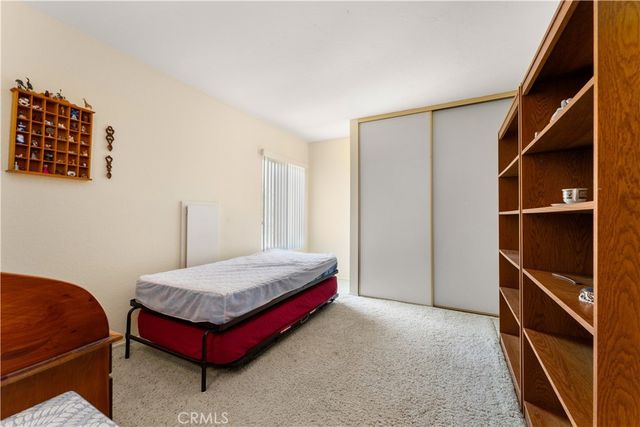 1106 Ridgecrest, Costa Mesa, CA 92627