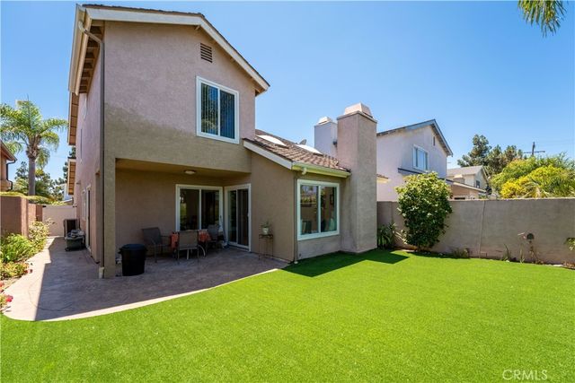 1106 Ridgecrest, Costa Mesa, CA 92627