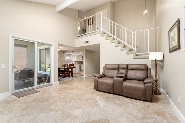 1106 Ridgecrest, Costa Mesa, CA 92627