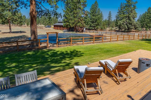 60445 Billadeau Road, Bend, OR 97702