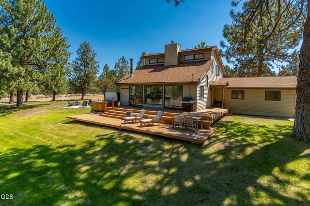 60445 Billadeau Road, Bend, OR 97702