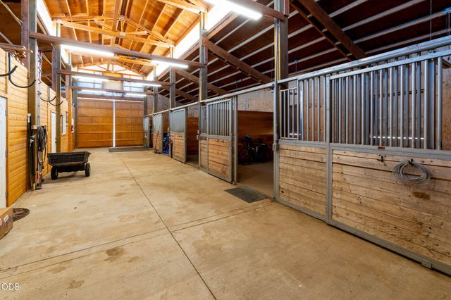 60445 Billadeau Road, Bend, OR 97702