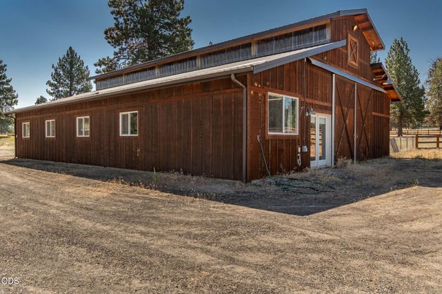 60445 Billadeau Road, Bend, OR 97702