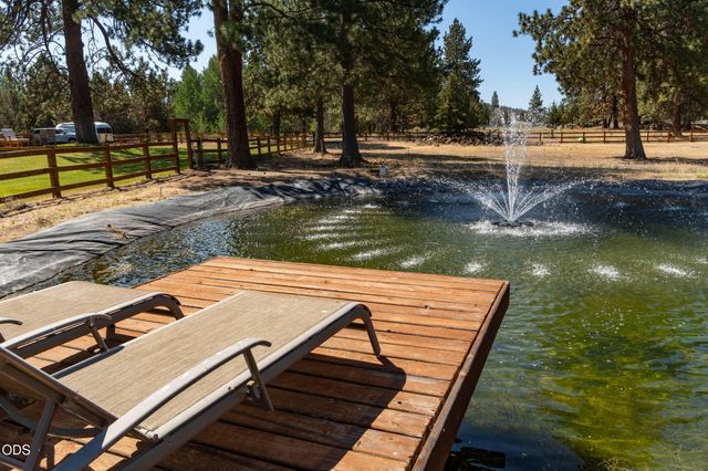 60445 Billadeau Road, Bend, OR 97702