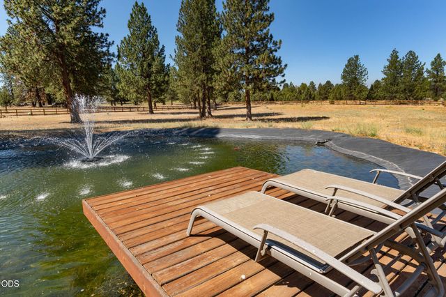 60445 Billadeau Road, Bend, OR 97702