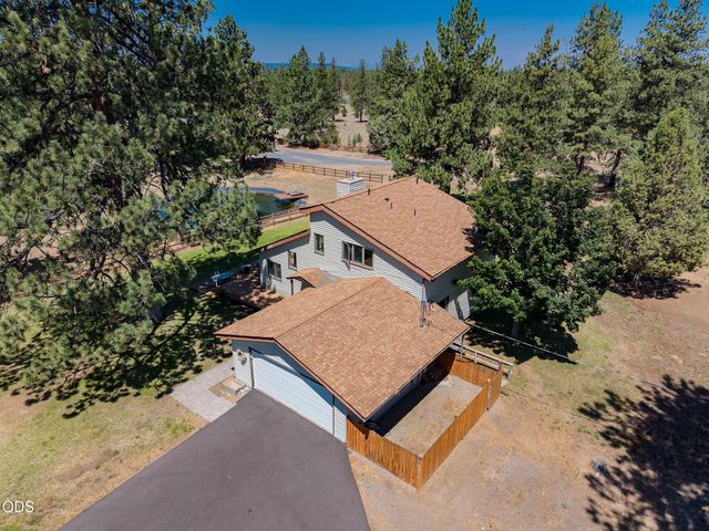 60445 Billadeau Road, Bend, OR 97702