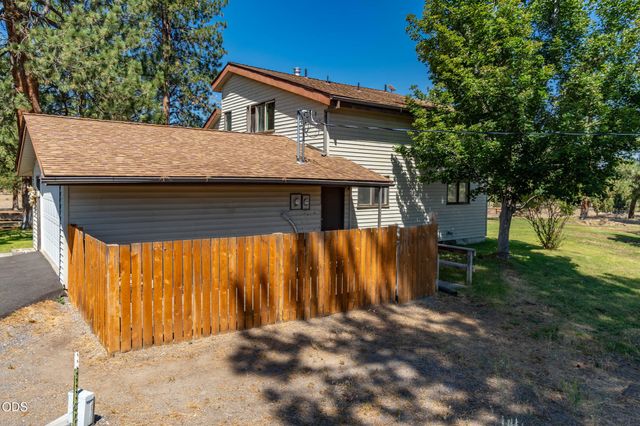 60445 Billadeau Road, Bend, OR 97702