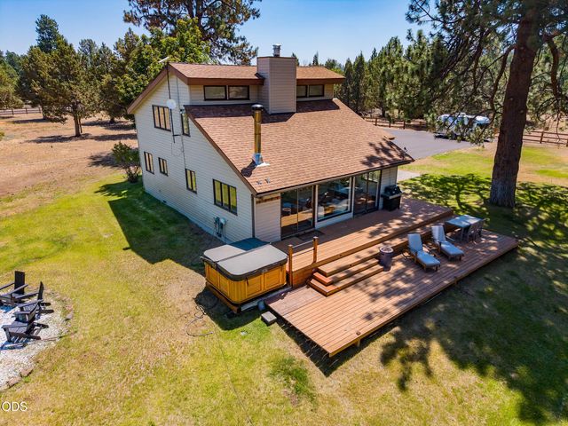 60445 Billadeau Road, Bend, OR 97702