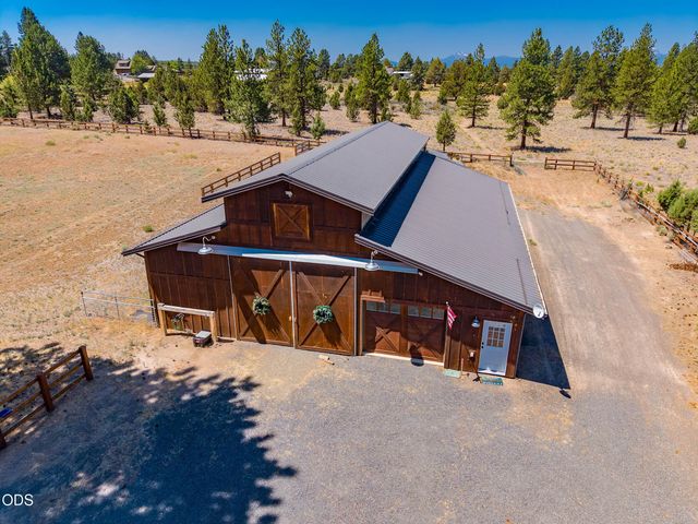 60445 Billadeau Road, Bend, OR 97702
