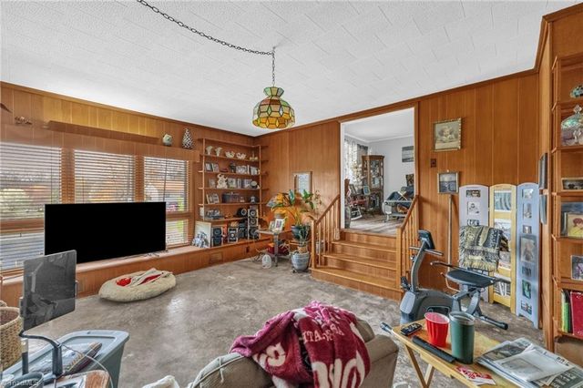 918 Hampton Street, Eden, NC 27288