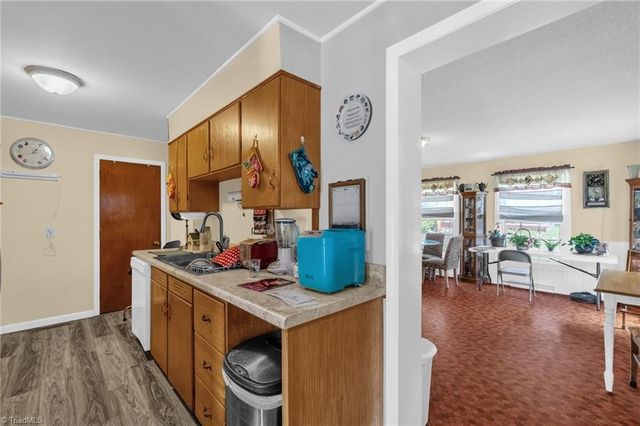 918 Hampton Street, Eden, NC 27288