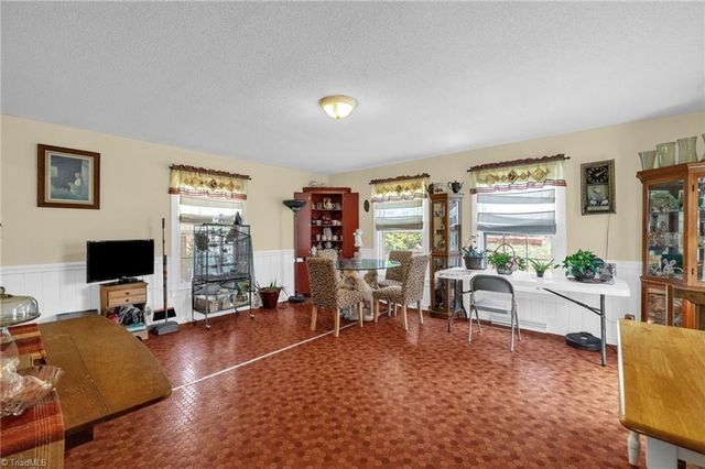 918 Hampton Street, Eden, NC 27288