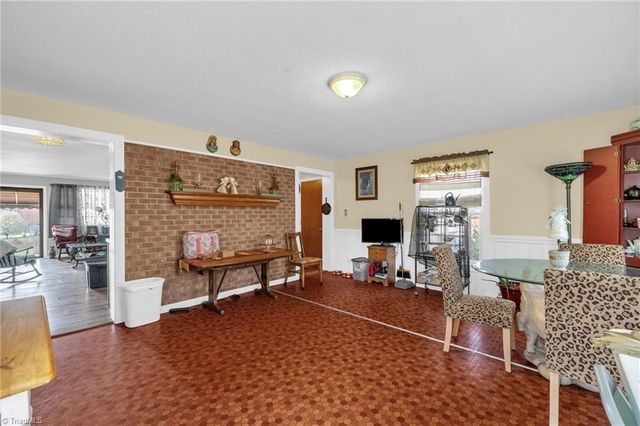 918 Hampton Street, Eden, NC 27288