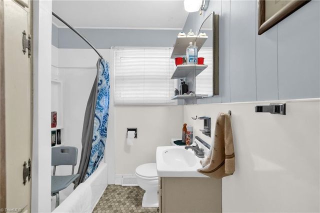 918 Hampton Street, Eden, NC 27288