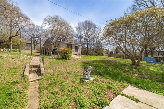 918 Hampton Street, Eden, NC 27288