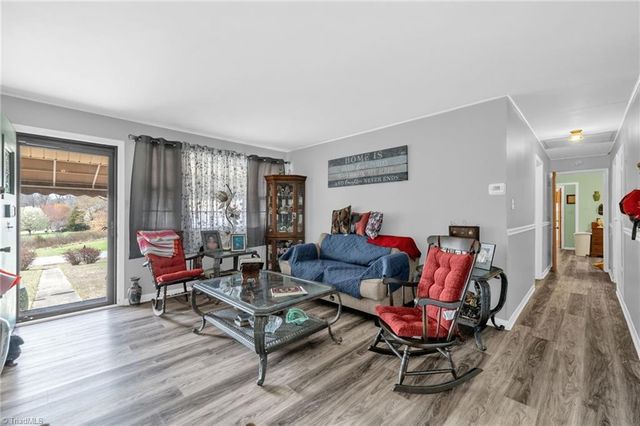 918 Hampton Street, Eden, NC 27288