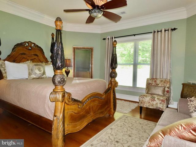 65 CLARK LN, Washington, VA 22747