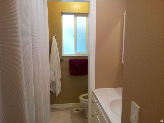 2156 E FALCON WAY, Sandy, UT 84093