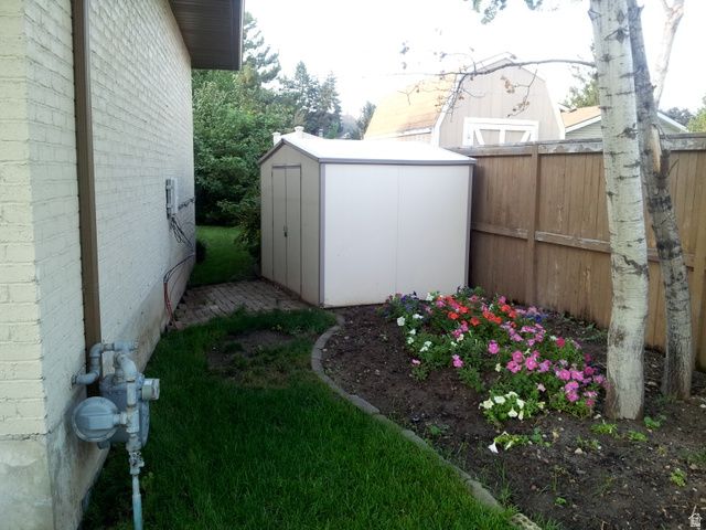 2156 E FALCON WAY, Sandy, UT 84093