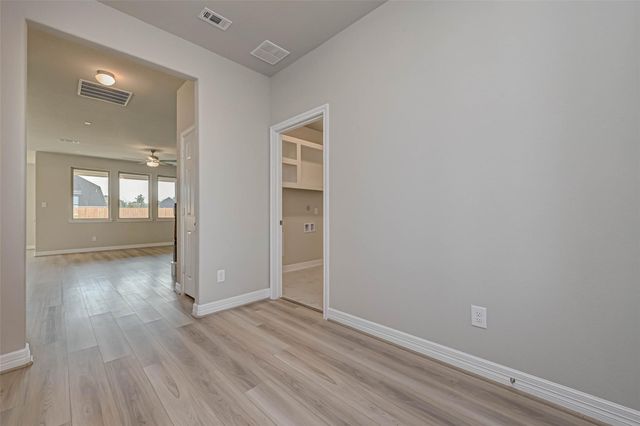 3433 Acacia Grove Ln, Conroe, TX 77386