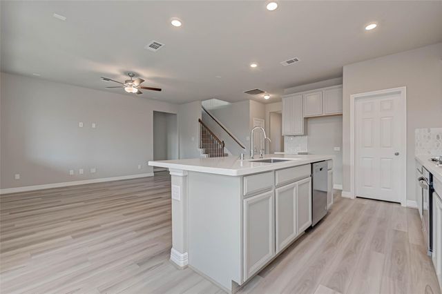 3433 Acacia Grove Ln, Conroe, TX 77386