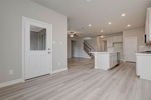 3433 Acacia Grove Ln, Conroe, TX 77386