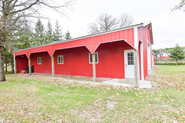34311 150th Avenue NW, Newfolden, MN 56738