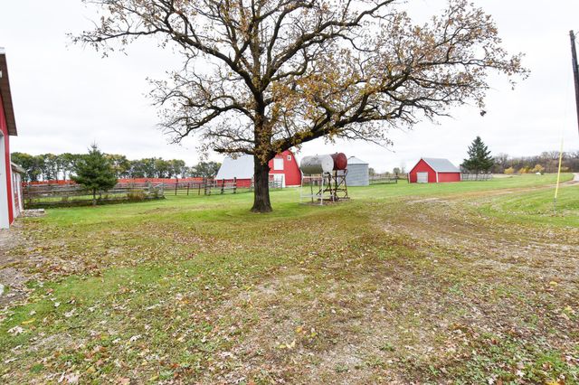 34311 150th Avenue NW, Newfolden, MN 56738