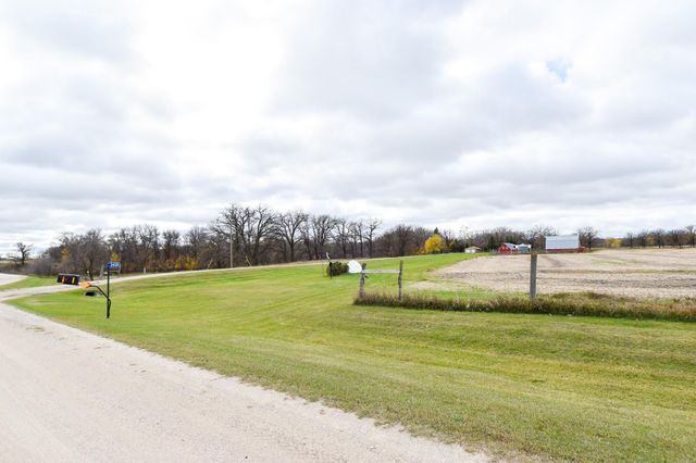 34311 150th Avenue NW, Newfolden, MN 56738