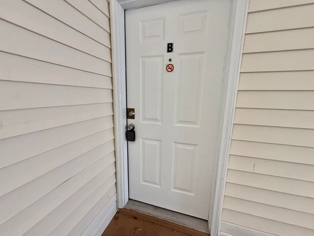 492 River Oaks Dr Apt 60B, Myrtle Beach, SC 29579