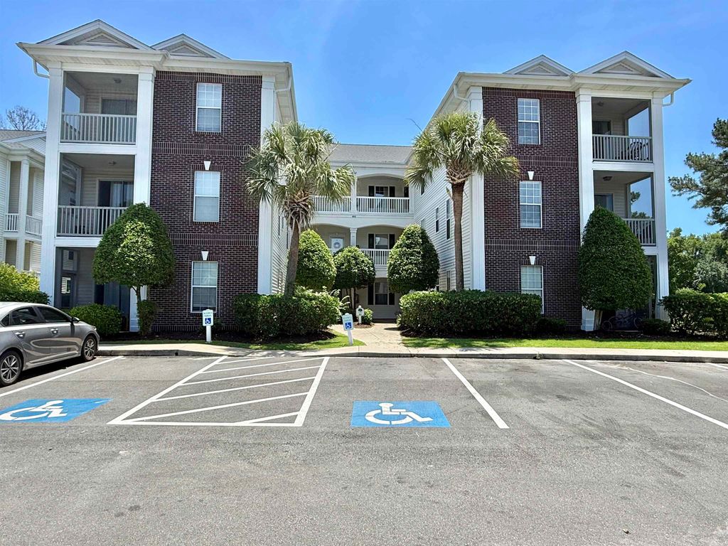 492 River Oaks Dr Apt 60B, Myrtle Beach, SC 29579