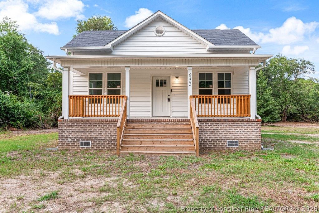 633 Sanders Street, Hope Mills, NC 28348 — exterior