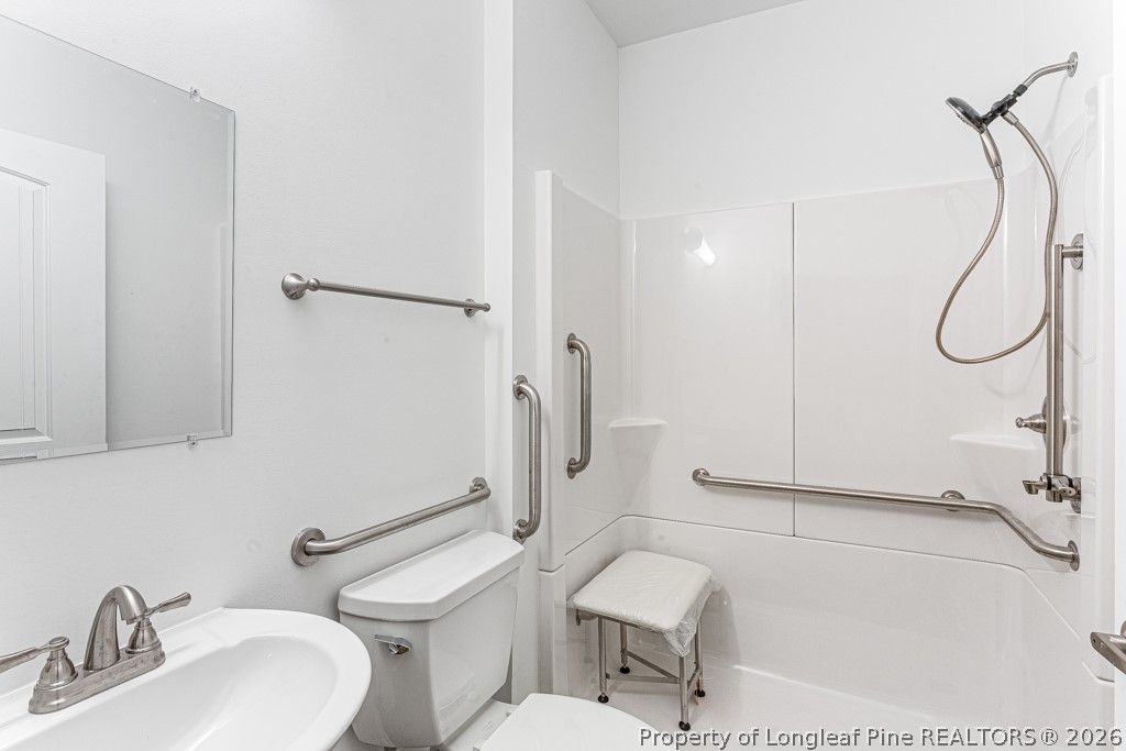 633 Sanders Street, Hope Mills, NC 28348 — photo 26