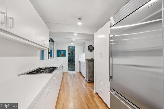 1330 POTOMAC SCHOOL RD, Mclean, VA 22101