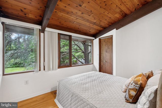 1330 POTOMAC SCHOOL RD, Mclean, VA 22101