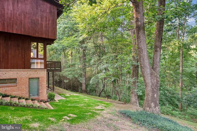 1330 POTOMAC SCHOOL RD, Mclean, VA 22101