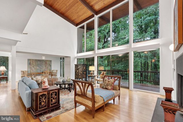 1330 POTOMAC SCHOOL RD, Mclean, VA 22101