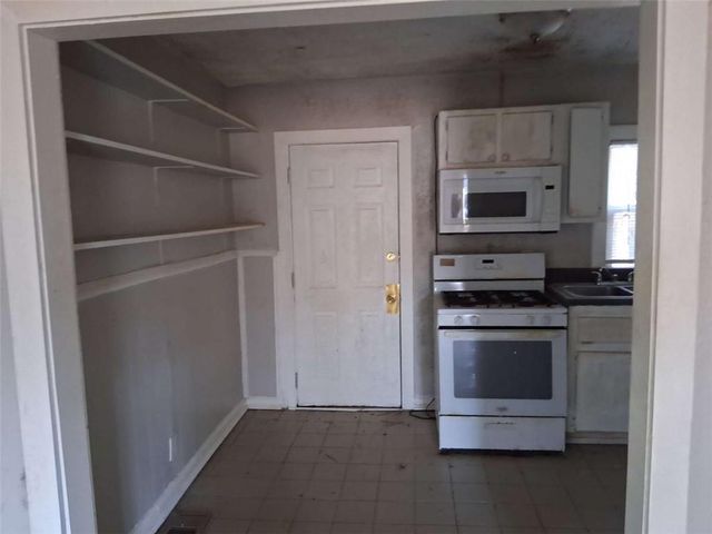 2835 Burton Road, Atlanta, GA 30311