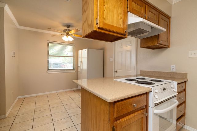 401 Berryhill Drive, Springtown, TX 76082