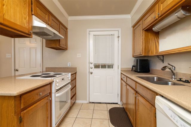 401 Berryhill Drive, Springtown, TX 76082