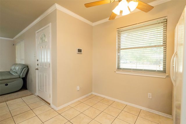 401 Berryhill Drive, Springtown, TX 76082