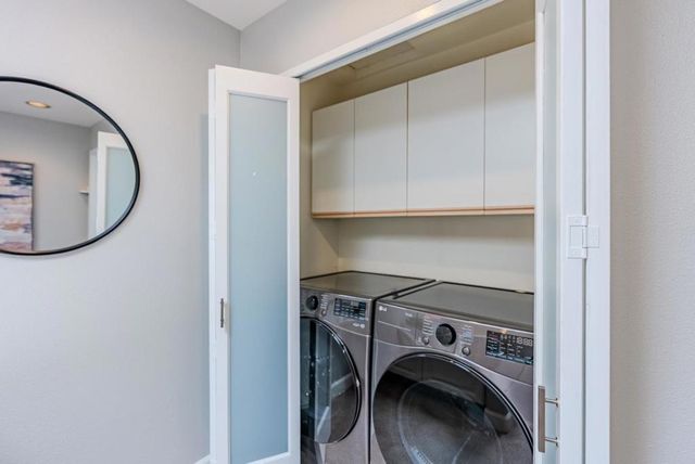 992 Alpine Terrace 5, Sunnyvale, CA 94086