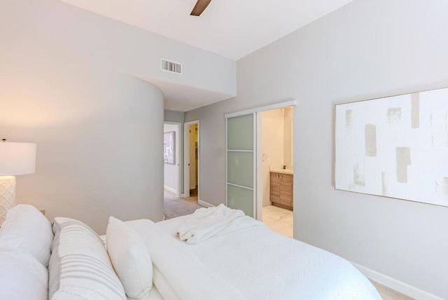 992 Alpine Terrace 5, Sunnyvale, CA 94086