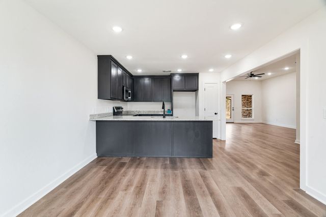 2725 Briarwood, Paris, TX 75460