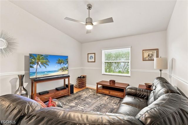 11891 Princess Grace CT, Cape Coral, FL 33991