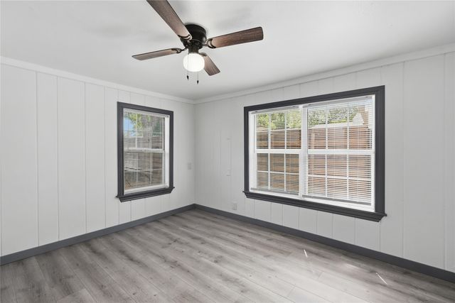 1118 Oxford Street, River Oaks, TX 76114