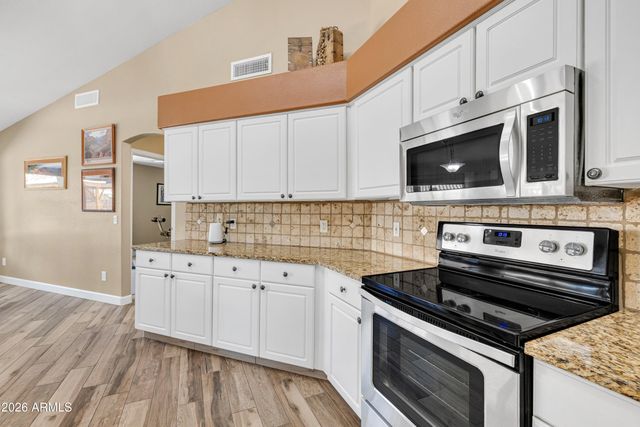 9555 E JUANITA Avenue, Mesa, AZ 85209