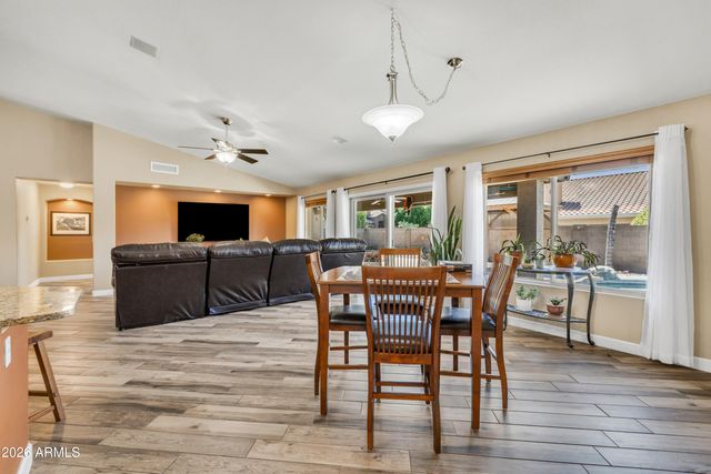 9555 E JUANITA Avenue, Mesa, AZ 85209