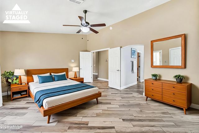 9555 E JUANITA Avenue, Mesa, AZ 85209